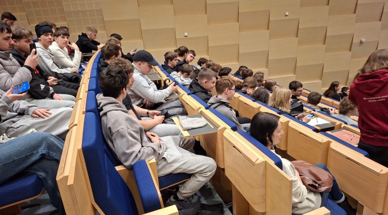 Chemia w praktyce – Chemik na miejscu zbrodni Chemia w praktyce – Chemik na miejscu zbrodni